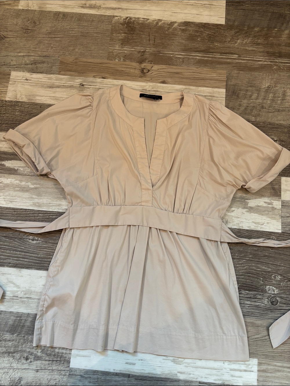 Y2K BCBGMaxAzria Light Beige Waist-Tie Tunic Top